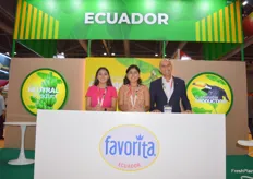 Camila Sanchez, from Reybanpac with Margarita and Rafael Wong from Favorita in Ecuador had bananas to offer all their customers across Asia.